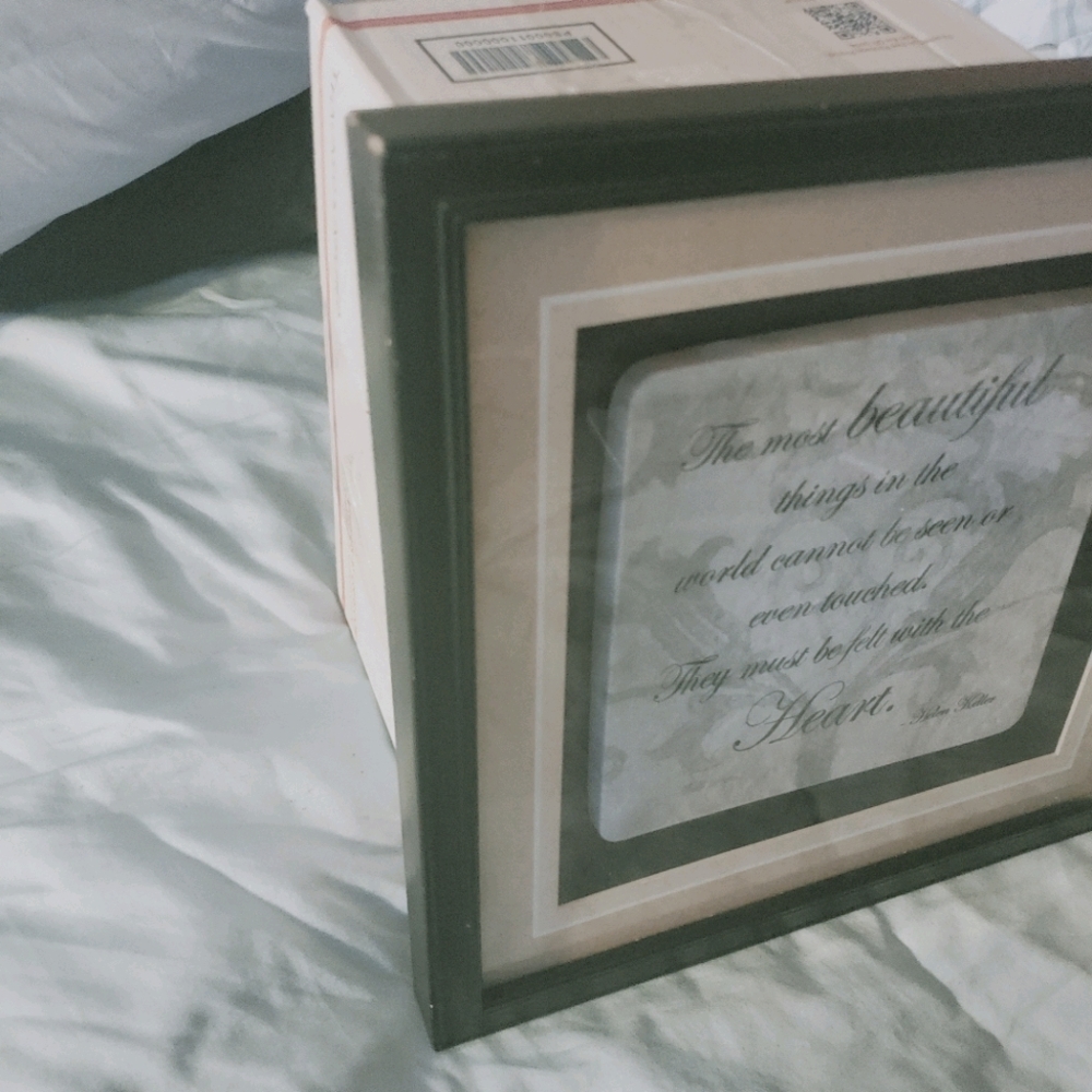 Picture with inspirational quote inside.